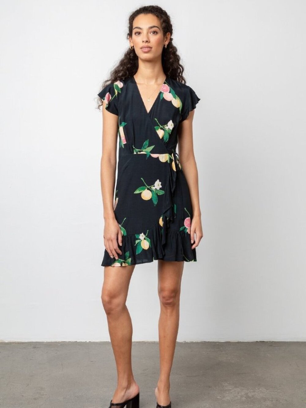 RAILS Koreen Black Grapefruit Print Crepe Ruffle Mini Wrap Dress, Size S